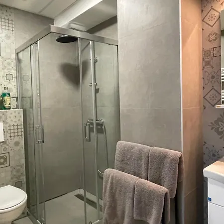 Apartment Premium Leks