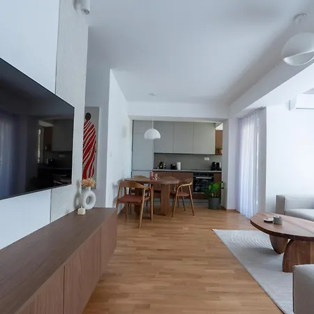 Apartment Premium Leks *